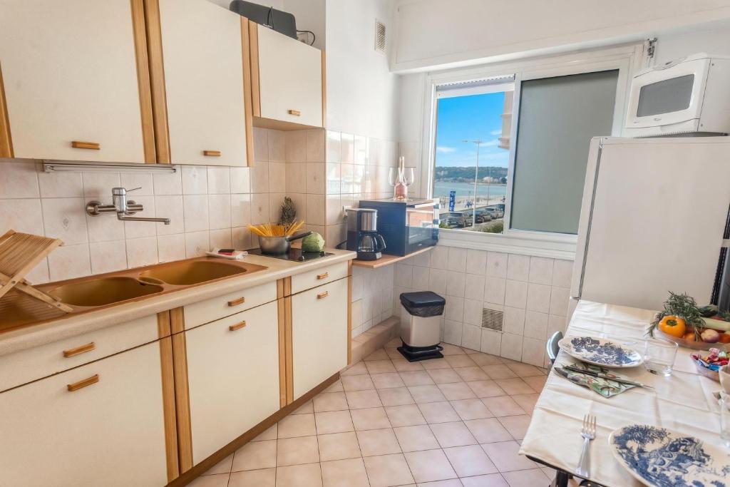 Mar-y-Nan Family Apartment - Happy Rentals - 2