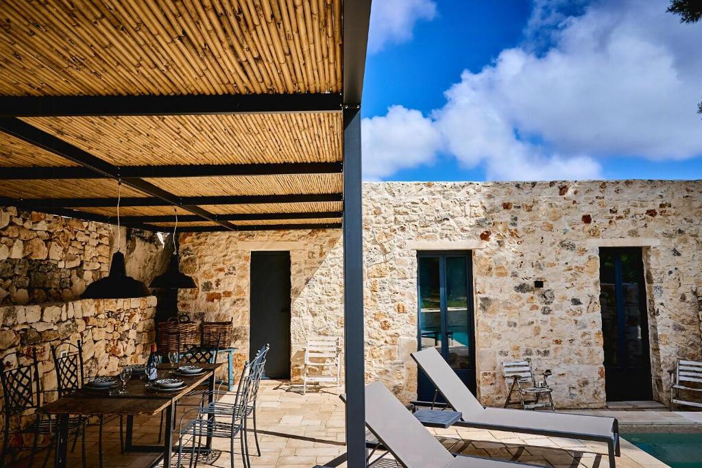 Trullo With Salt Pool And Sea View Near Ostuni - 3
