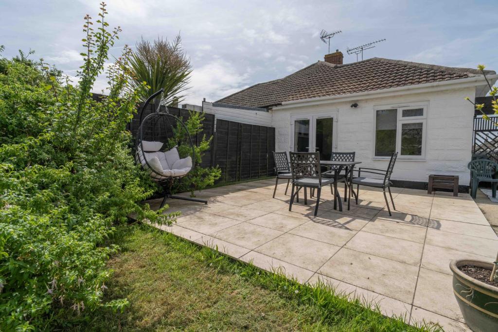 The Avenue, Clacton-on-Sea photo 5