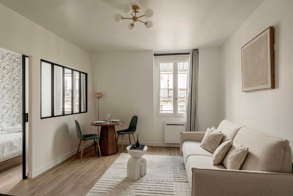 Cozy 1bd apt near Eiffel Tower with lift Paris 7 - 2