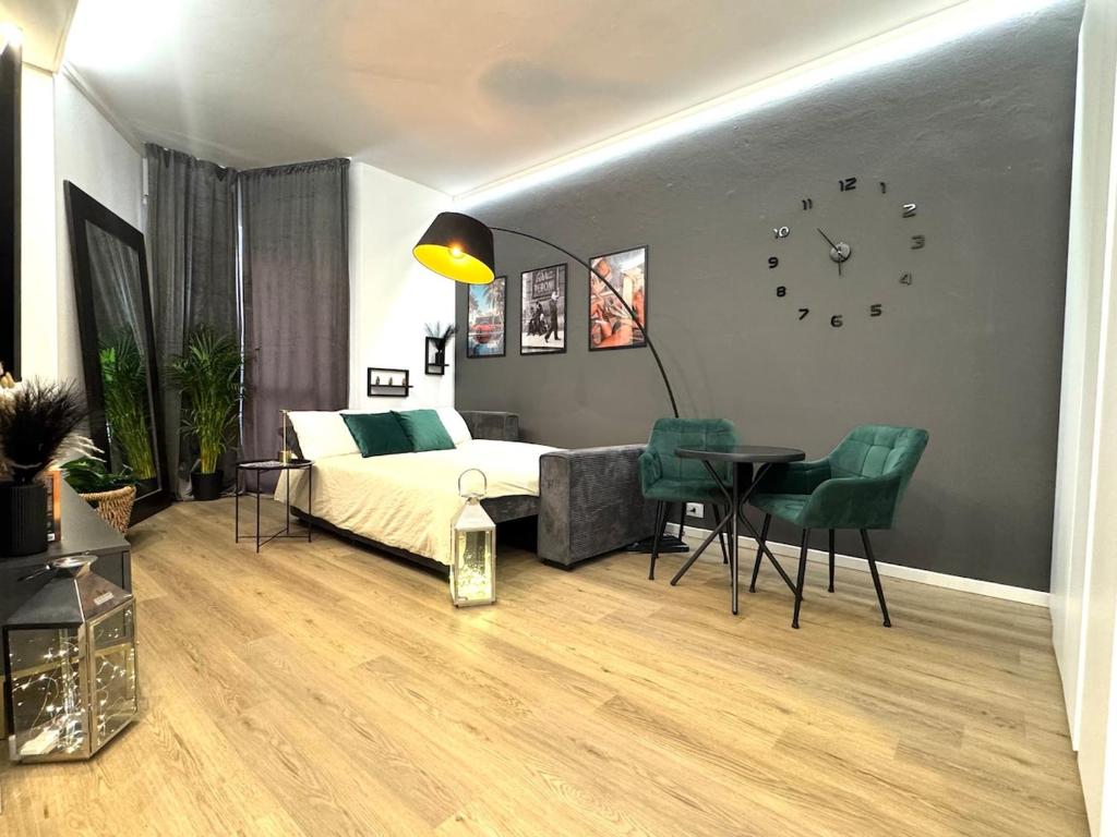 Riviera Lux - 4