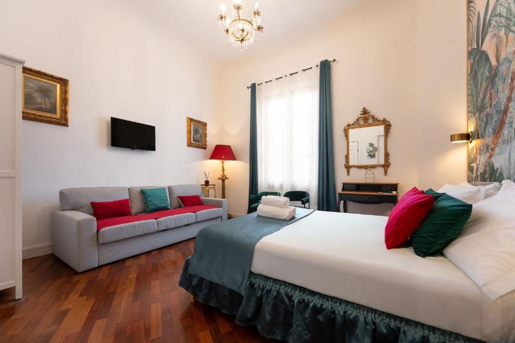 Home Faenza at Most Historical Center with LIFT !!! - 3