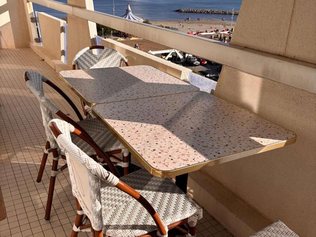 Appartement climatisé vue mer, parking - 4 pers. - FR-1-328-289 - 2