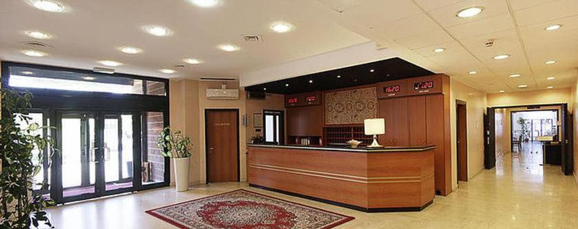 Hotel Executive Meeting & Events photo