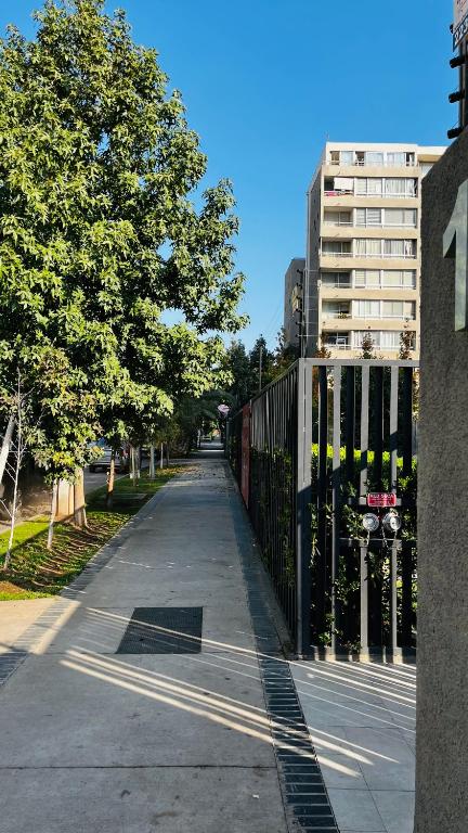 Dpto en Ñuñoa 2D-1B Costado del Nacional, Metro cerca - 2
