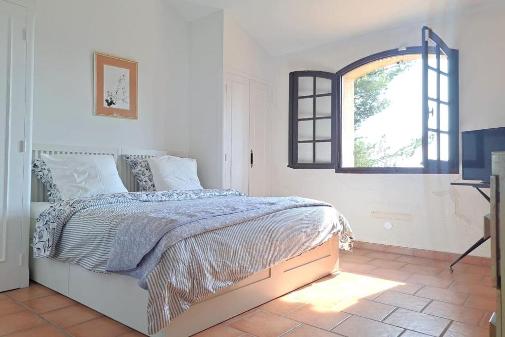 4 BR Villa with Pool Sea View AC Parking - BENAKEY - 5