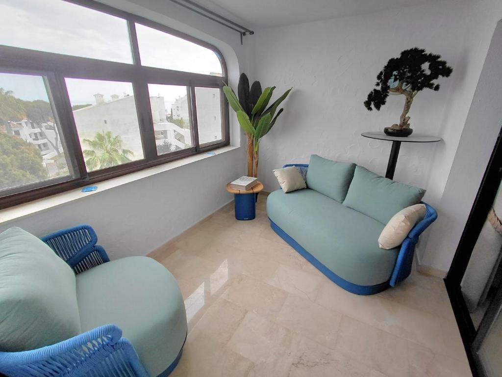 Lets in the Sun Torrenueva with sea views - 2