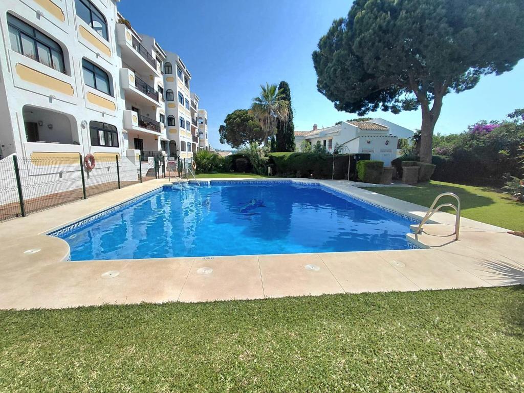 Lets in the Sun Torrenueva with sea views - 3