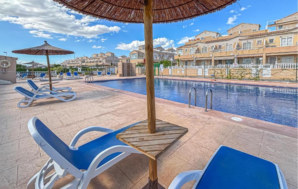 Nice Apartment In Torrevieja With House A Panoramic View - 2