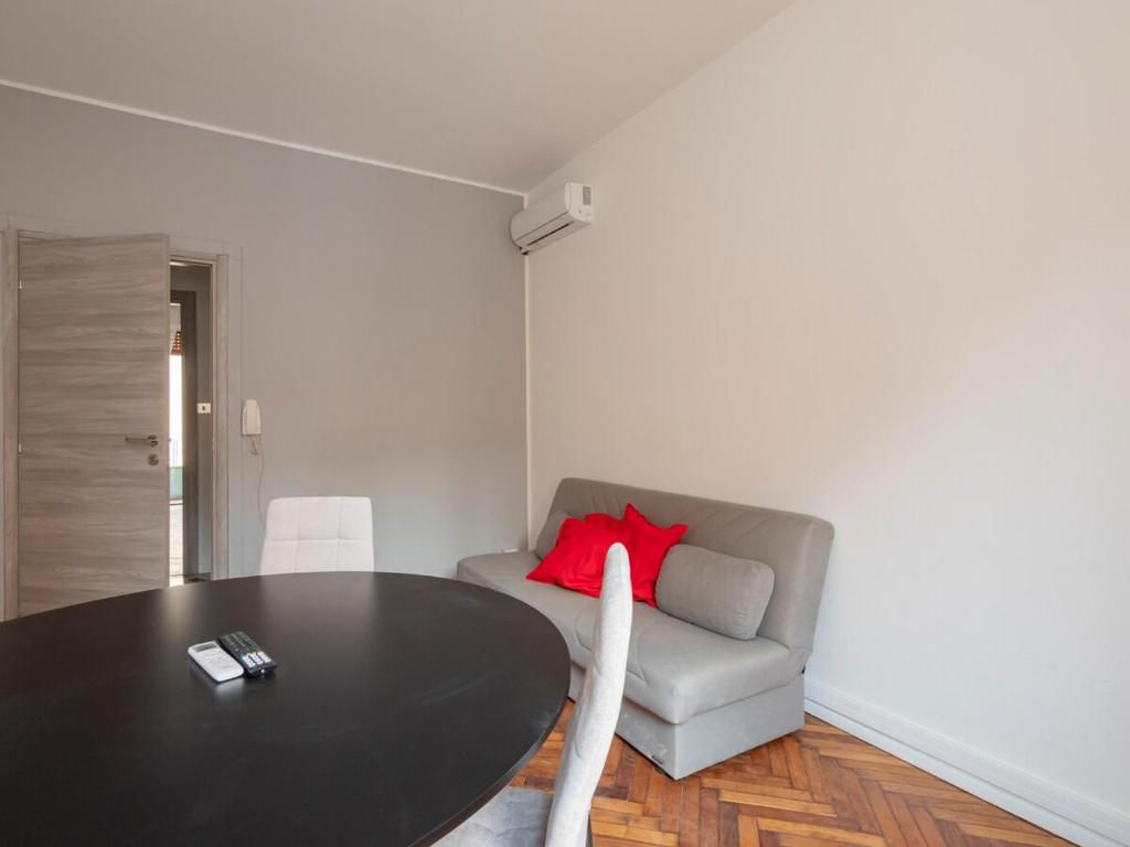 Xenia - 2 rooms apt in Via Privata Sacconi 5 A - 5
