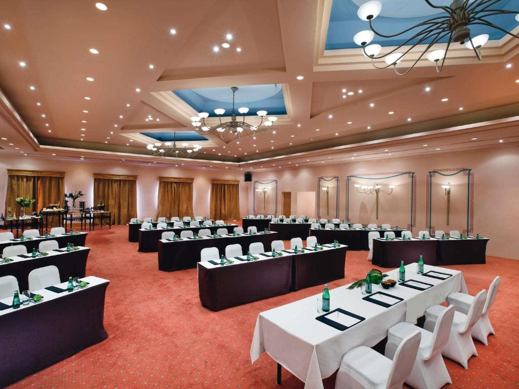 Meeting room / ballrooms