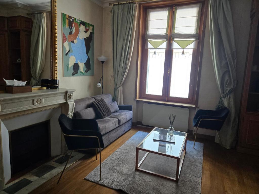 Paris Chic Studio by Avenue Montaigne - 3