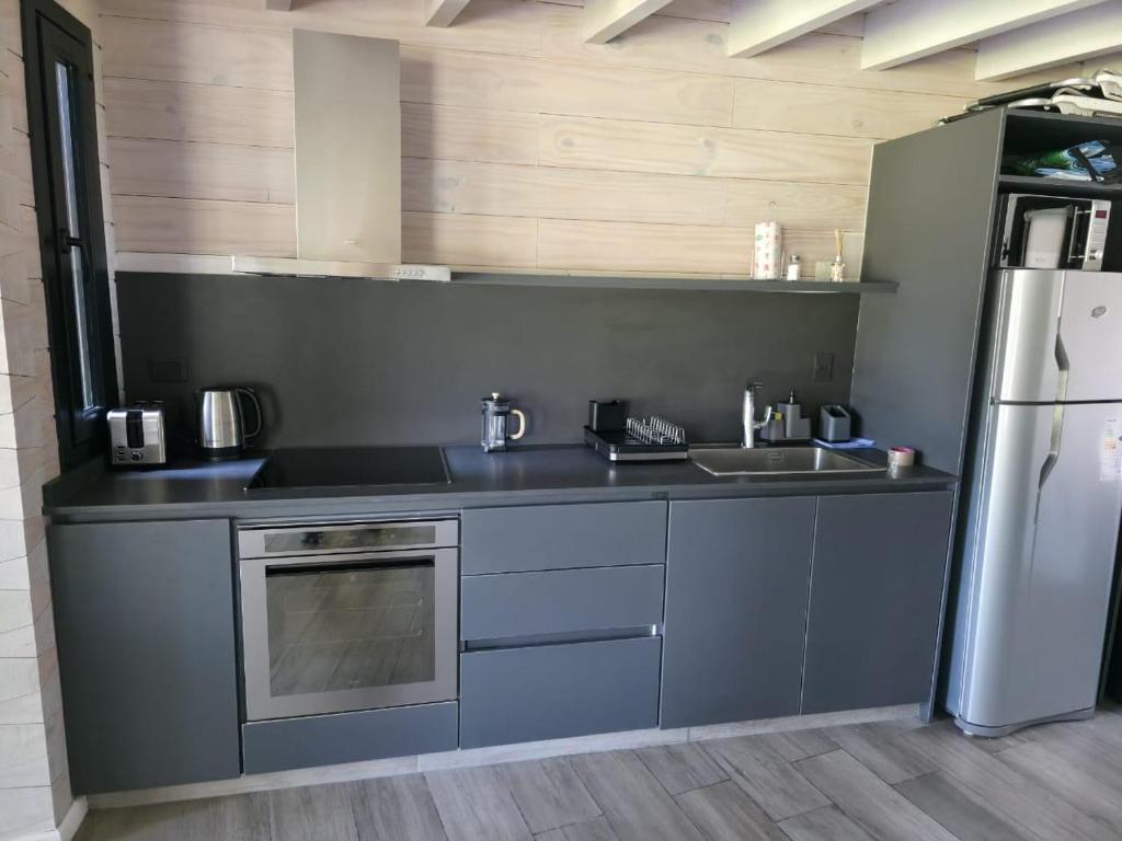 Moderno departamento en Aldea de Golf - 3