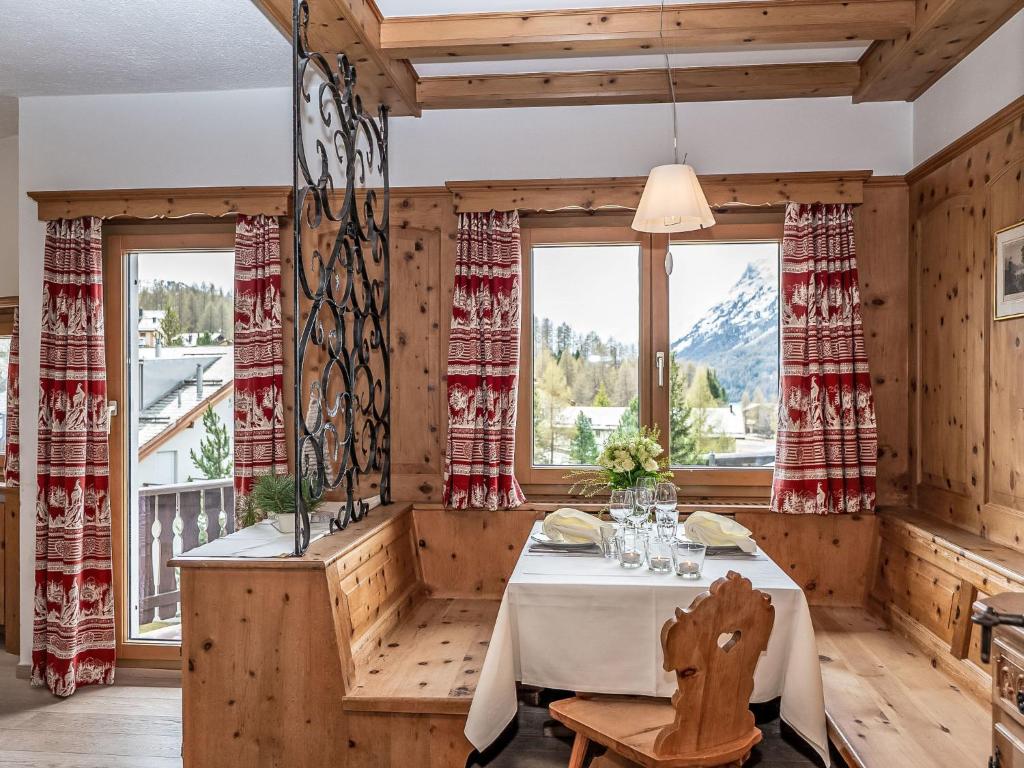 Apartment Chesa Minchületta by Interhome - 1