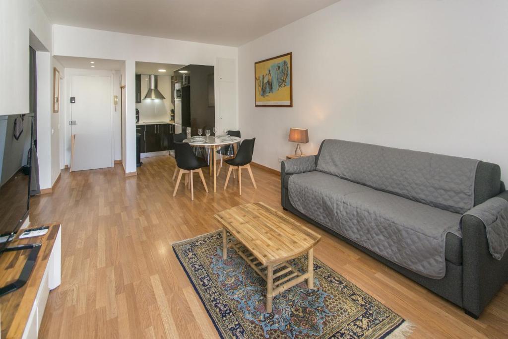 WELCS APARTAMENTO 372 EMP en el centro - 2