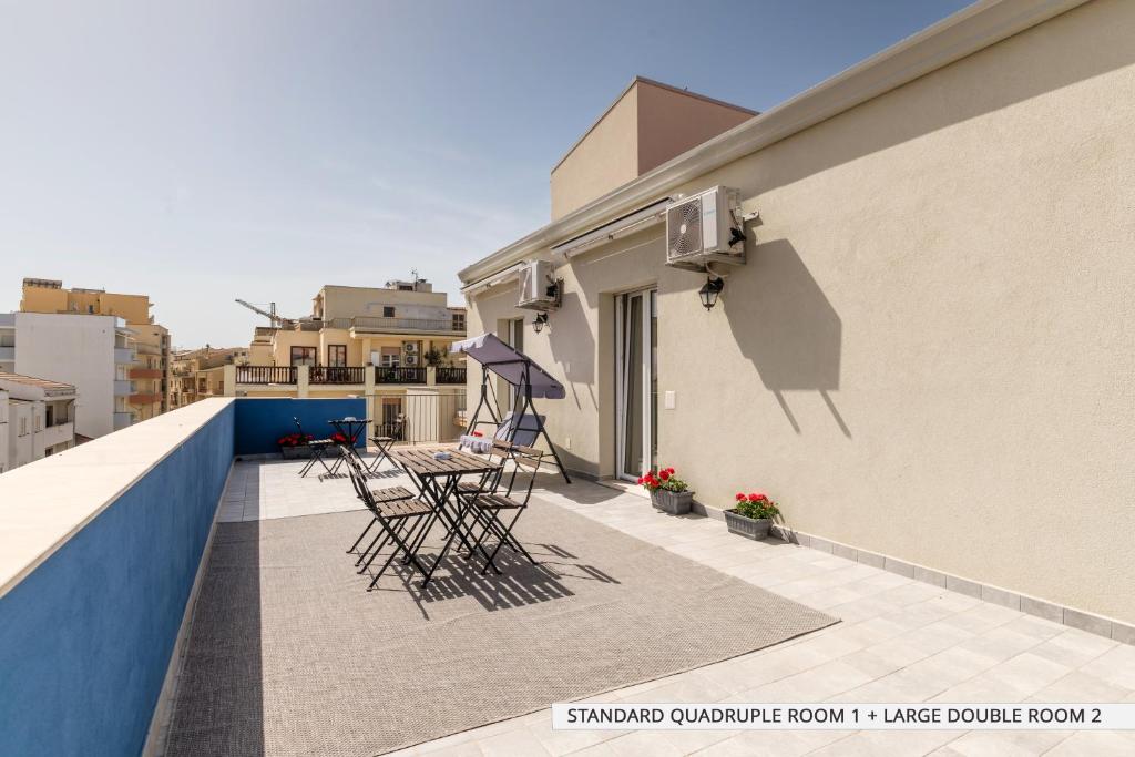Blue Terrace Guest House - 5