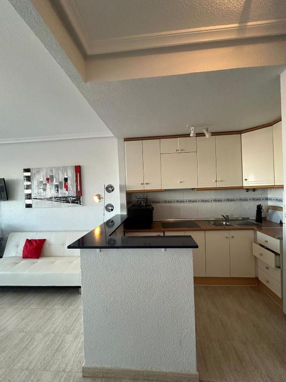 Studio with ocean view and pool in La Mata - 5