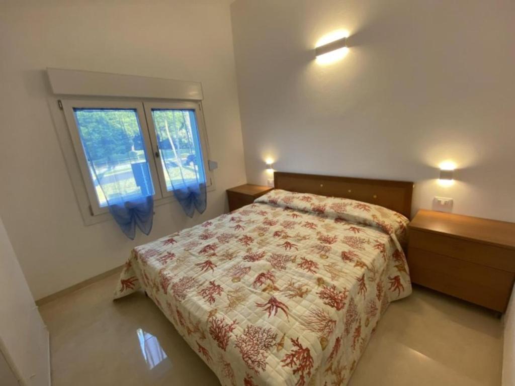 Modern villa with BBQ and parking - 3