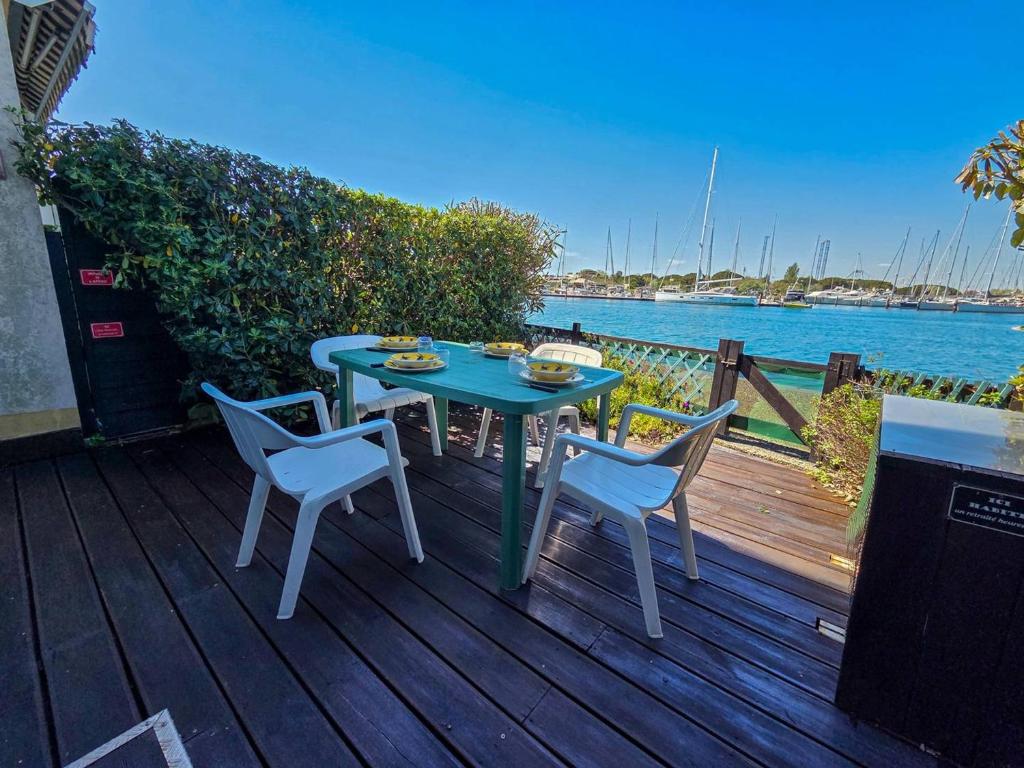 Appartement cosy, vue port - 5 pers. - FR-1-880-50 - 1