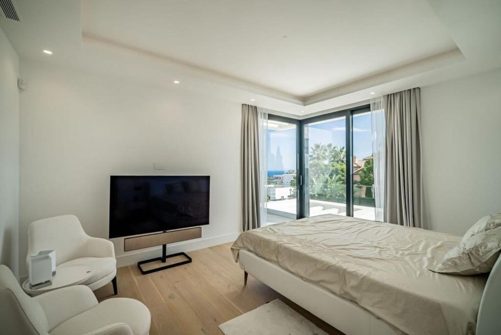 Luxurious Holiday House with Private Pool in Fuengirola - 5