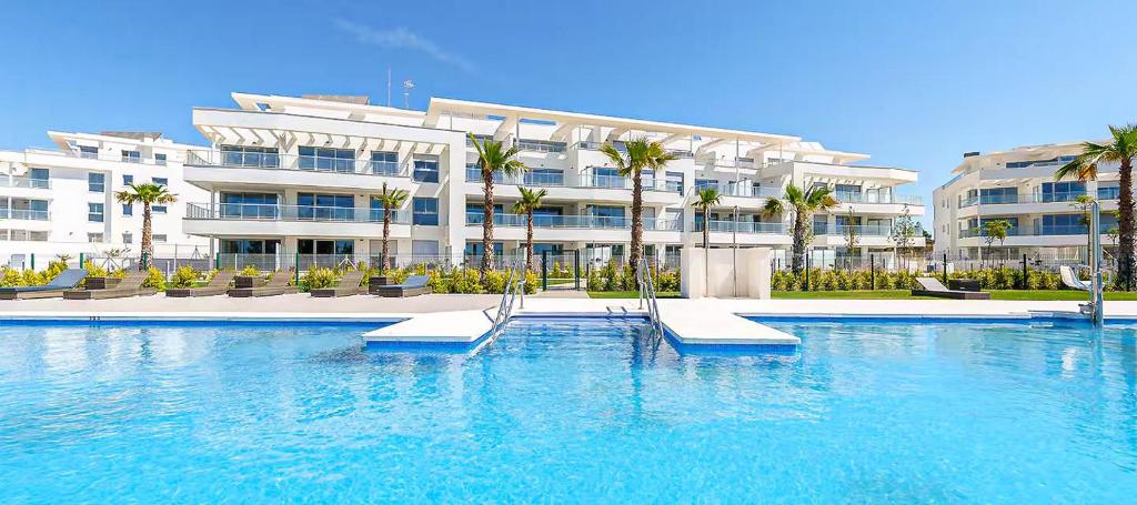 3 bed apartment, sea view 4 pools, gym padel - 1