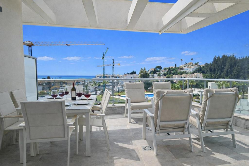 3 bed apartment, sea view 4 pools, gym padel - 5