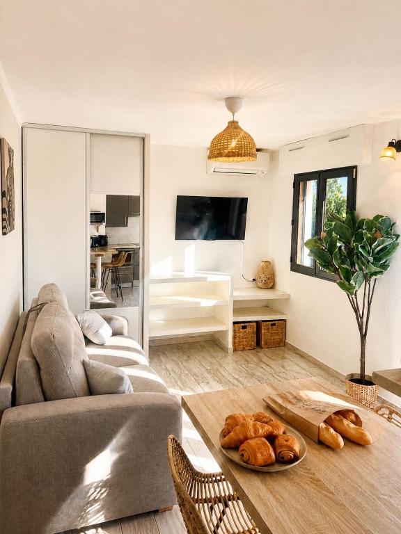 Charmant Studio Plage de la Salis, Belle Terrasse - 3