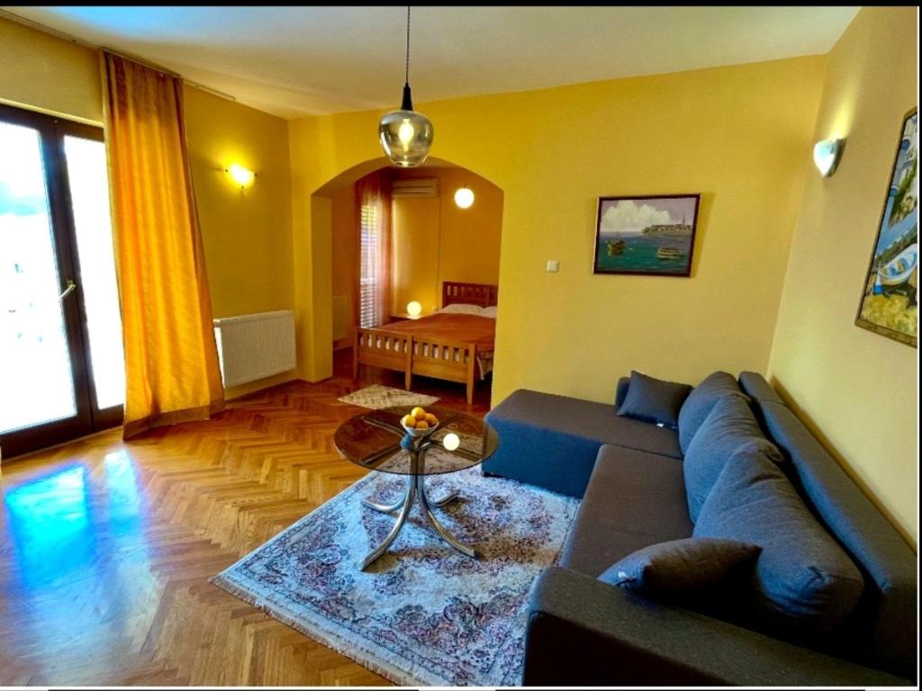 Nikolić Apartmani - 1