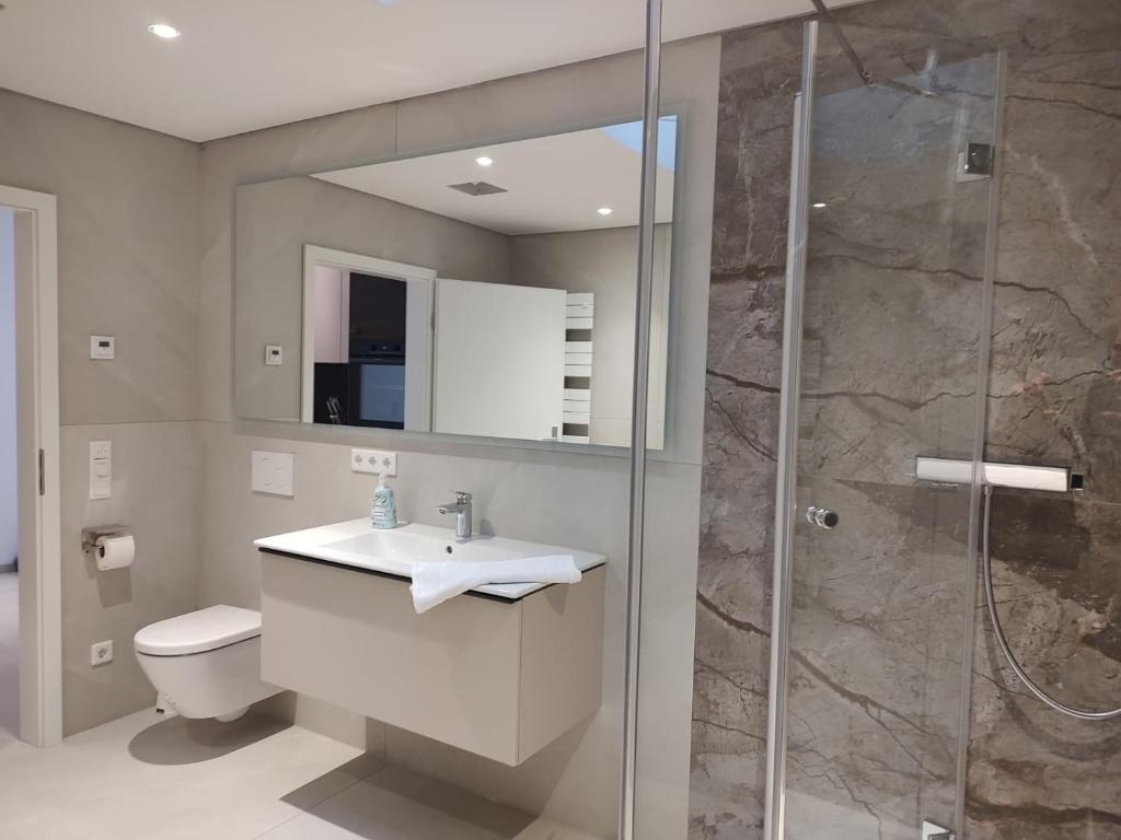 Comfort Suites in City Center - 2