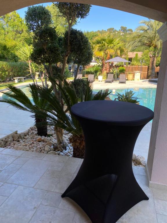 Luxueuse villa piscine et jacuzzi - 3