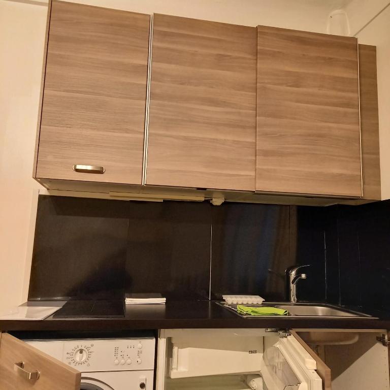 Nice small studio near Montmartre - 2