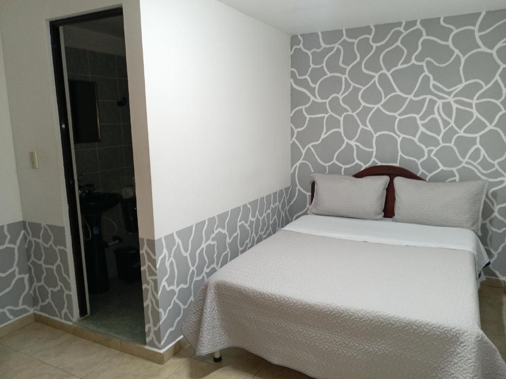 HOTEL DEL PARQUE VELEZ Santander - 5