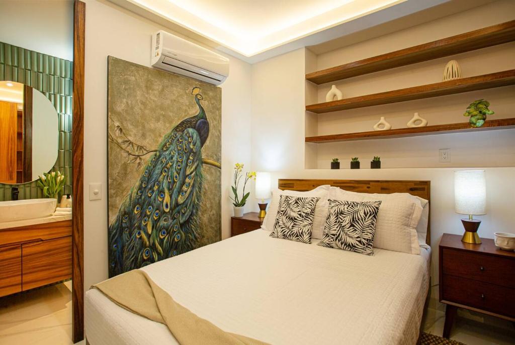 Romantic Zone Condo with Rooftop Pool 2 Min Beach - 2
