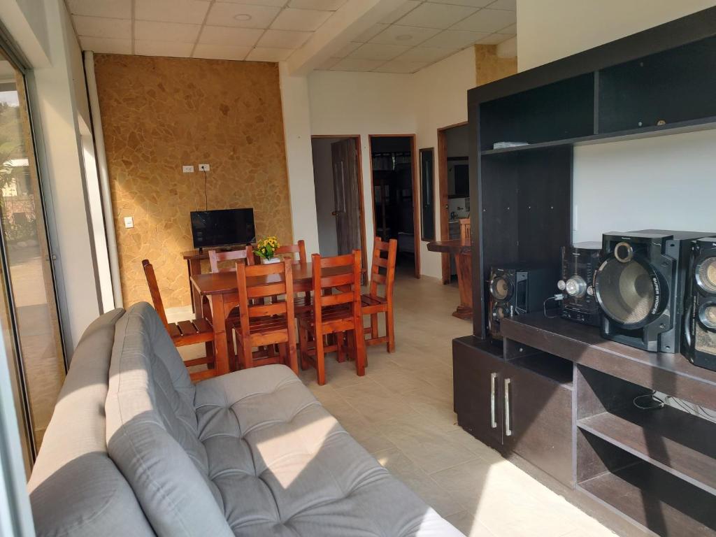Villa con jacuzzi y vista al lago - 4