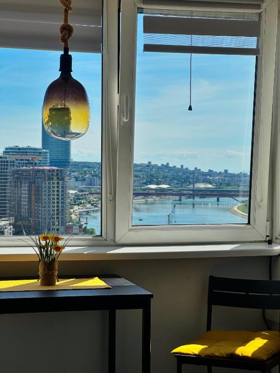 Central Sky View Apartment - 2