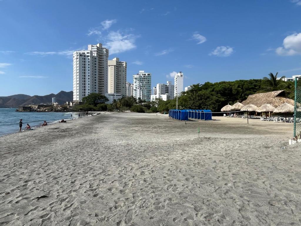 Apartamento Cerca a Santa Marta - 2