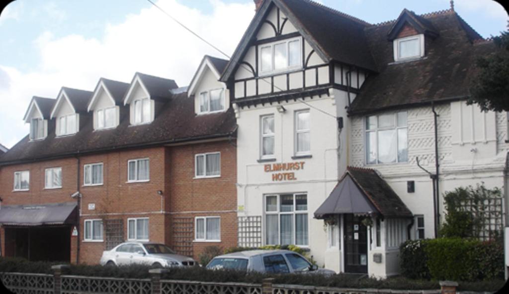 Elmhurst Hotel photo