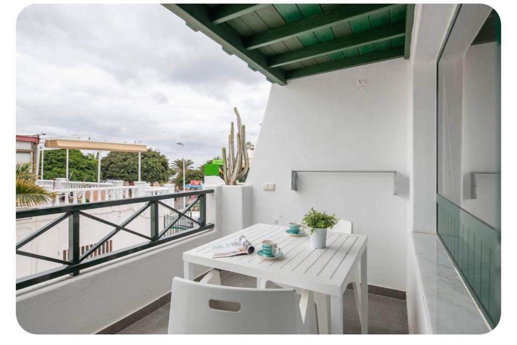 Suite4you 50 meters from the beach and main Avenue AC Wifi Int TV Channels - 5