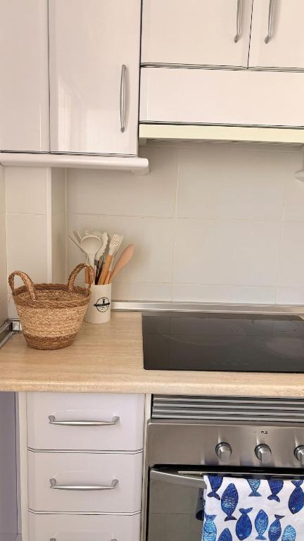 Apartamento de dos dormitorios con vistas al mar - 2