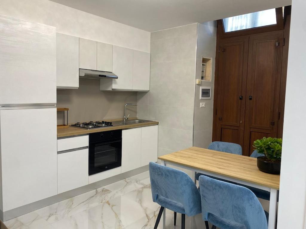 Parco Dora Trendy Apartment - 1
