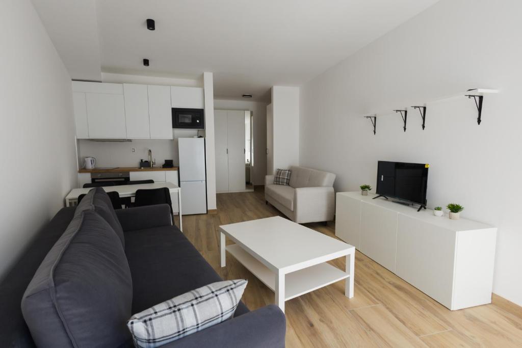 iNSide Stay - 1
