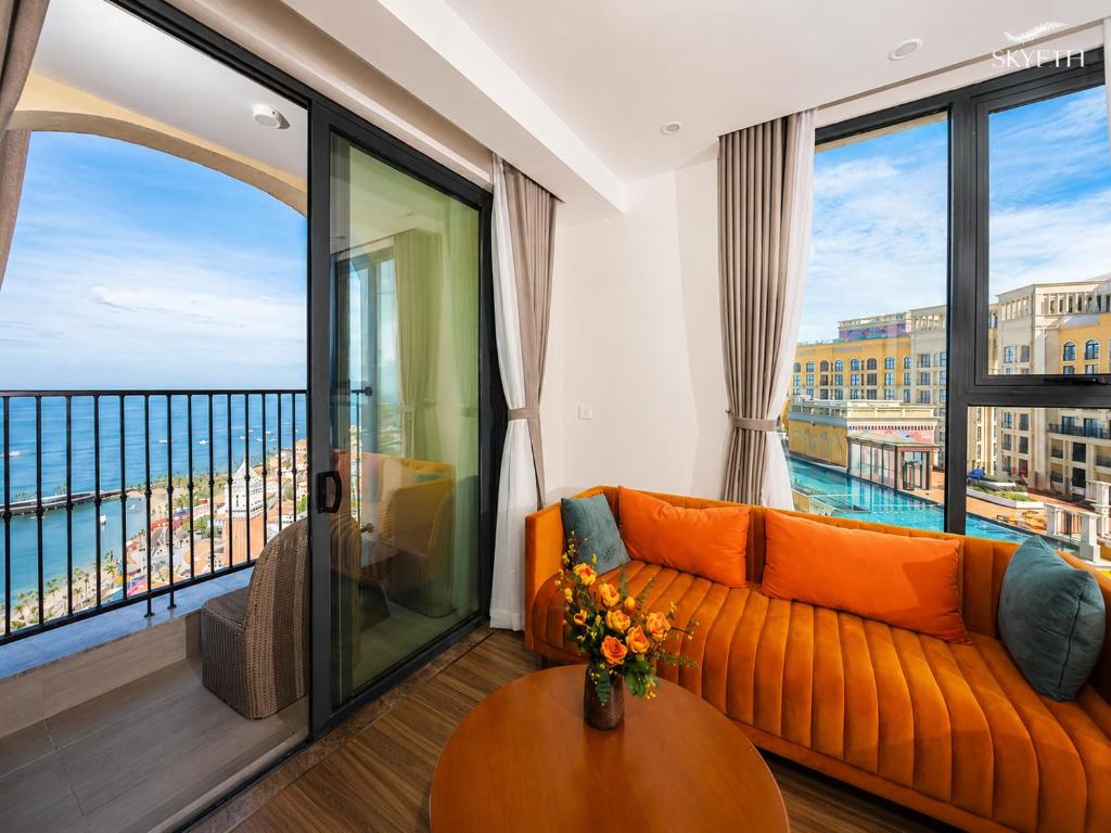 The Maris Apartment Hillside Phu Quoc - Sunset Town