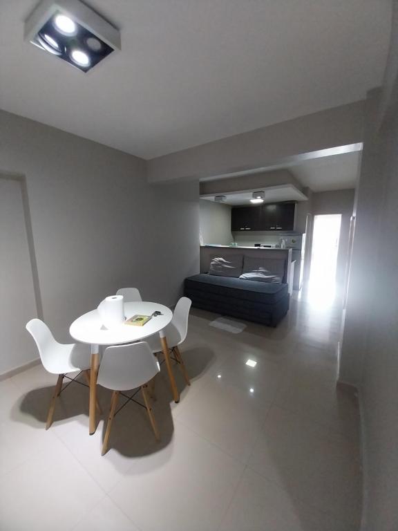 Departamento Ideal para 2 Personas y Apto para 4 en Zona Norte Tucuman - 4