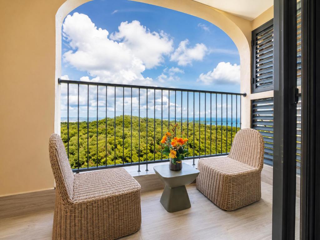 The Maris Apartment Hillside Phu Quoc - Sunset Town