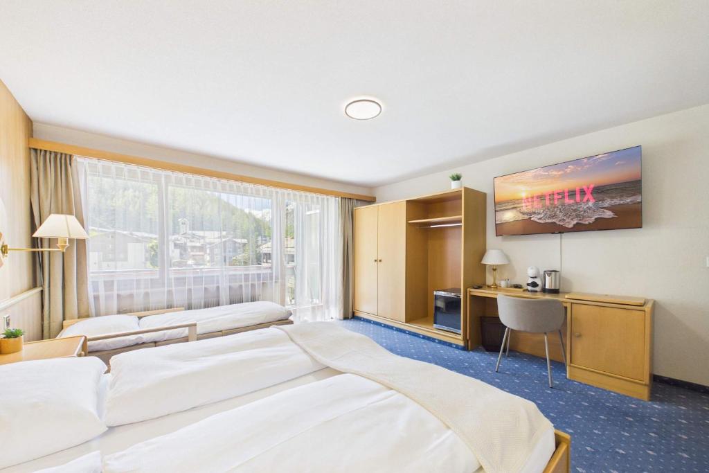 Suite for 3 with Mountain View near SaasFee - 4