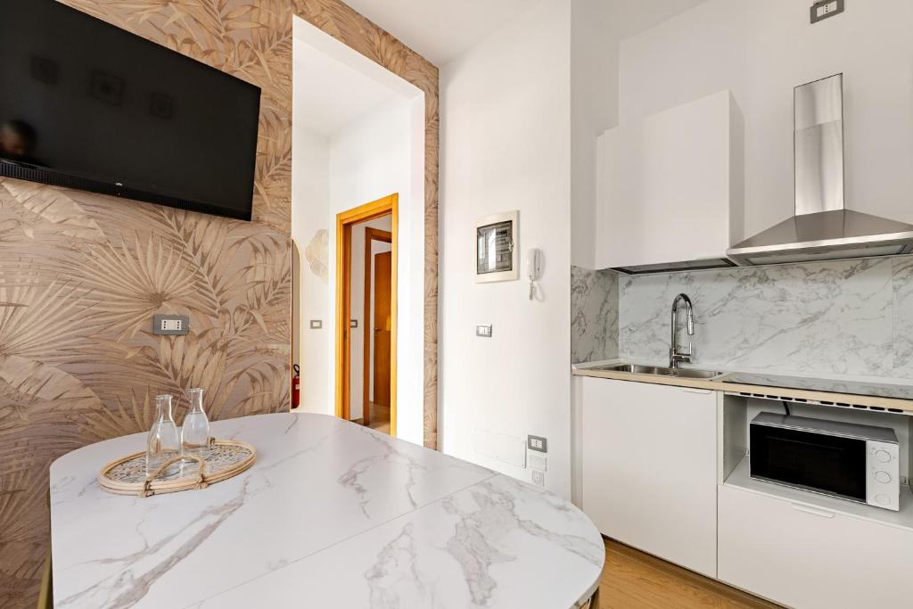 Grazioso Trilocale con Patio WiFi top - P r a t u r e c c i Group - 2