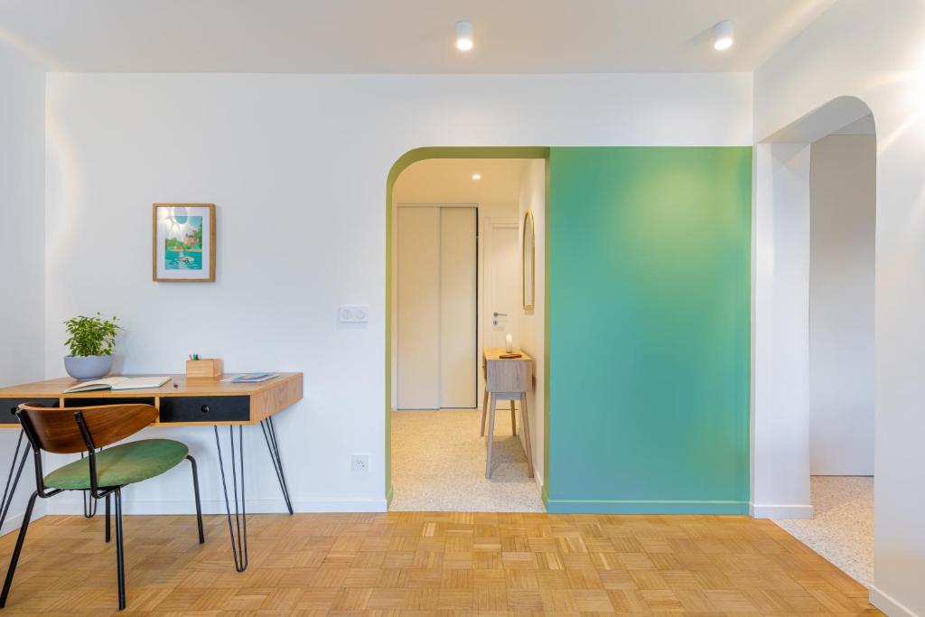 Cozy 2BR Flat 10 Min to Lake City Centre - 2