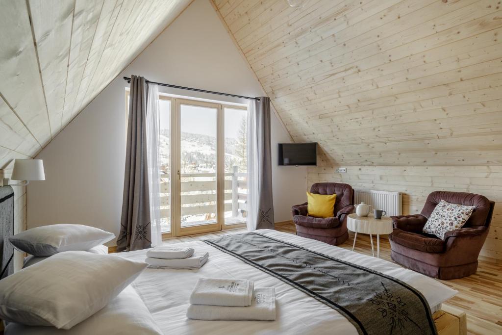 Tatra Wood House photo