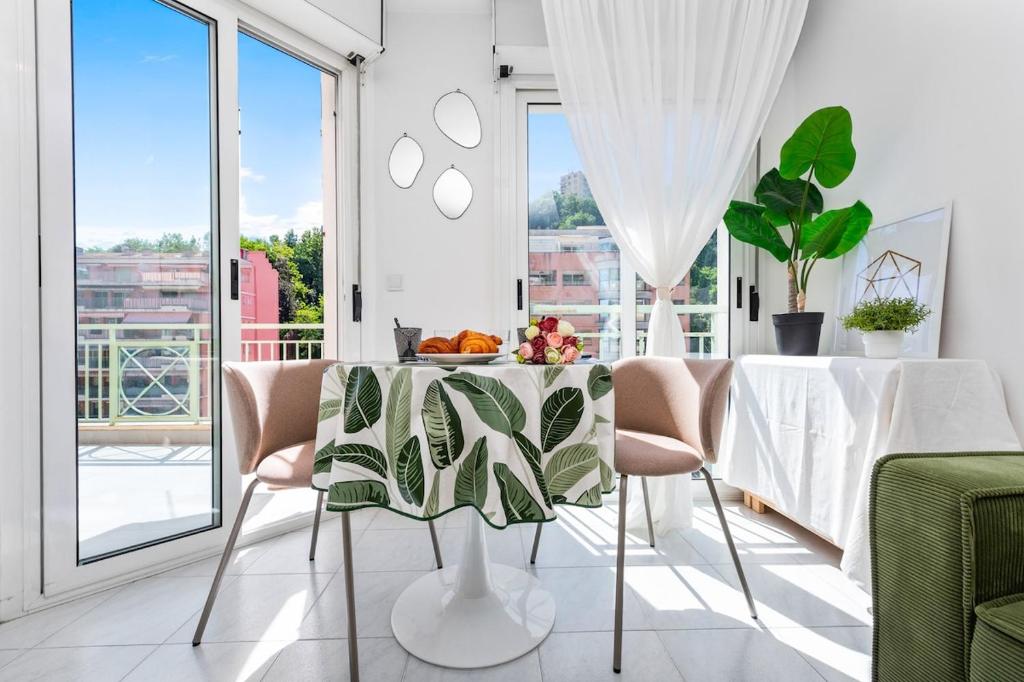Bel appartement climatisé avec terrasse et piscine - 2