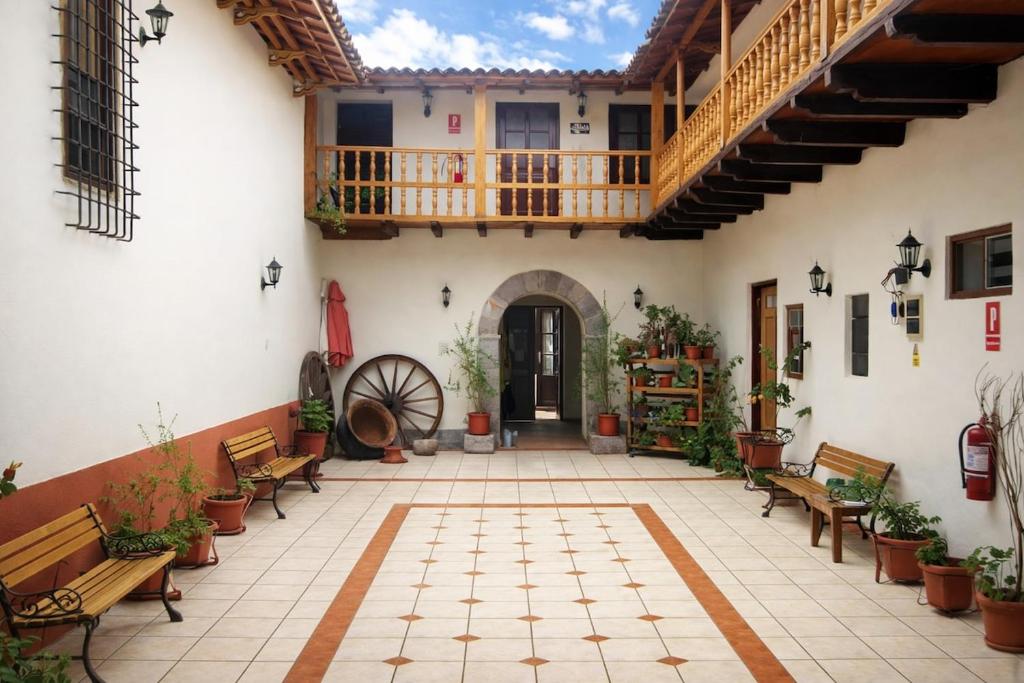 Cusco colonial house 3 min to Main Square - 1